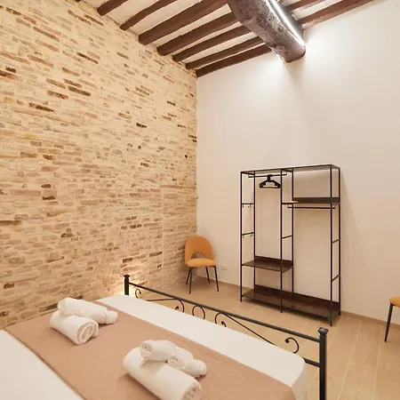 Am10 - Modern Flat In Historic Center Pérouse